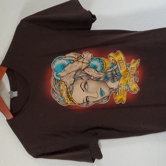 Man's T-shirt  👕 - Picture 1 of 5